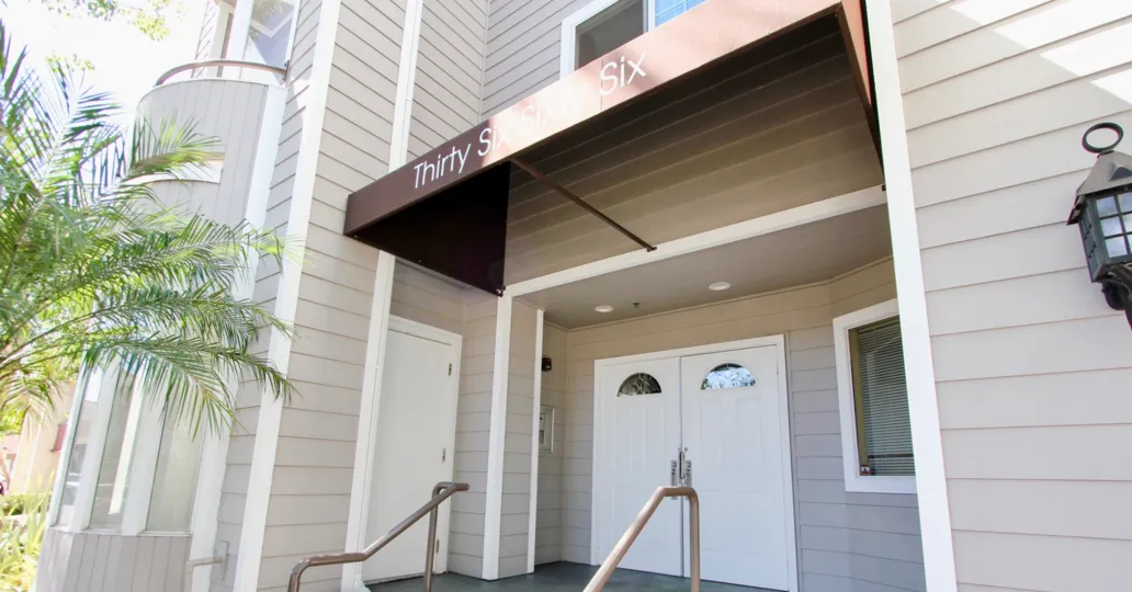 The Sheets is placed on the Windsor Place Written as Thirty six sixty six at the entrance