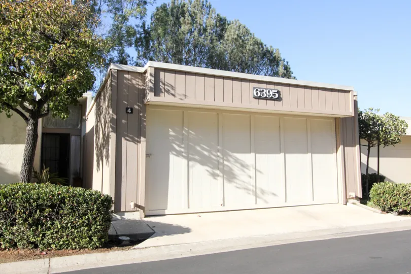 Alcala offers home buyers a surplus of amenities at a reduced cost. These two bedroom, two-to-three bathroom condominiums are priced between $320, 000 and $370, 000, well below the median San Diego home cost of $472, 200. Residence at this condo-complex i
