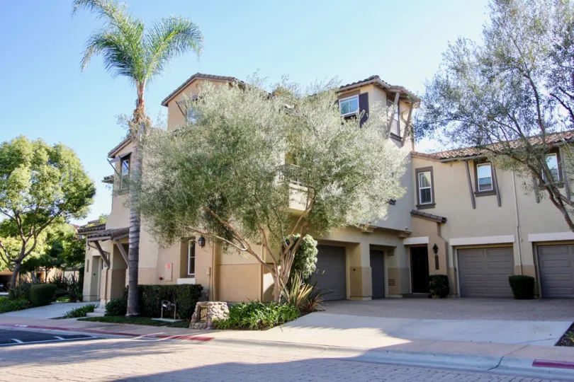 Courtyards at Escala ,Mission Valley ,California,trees,cream building