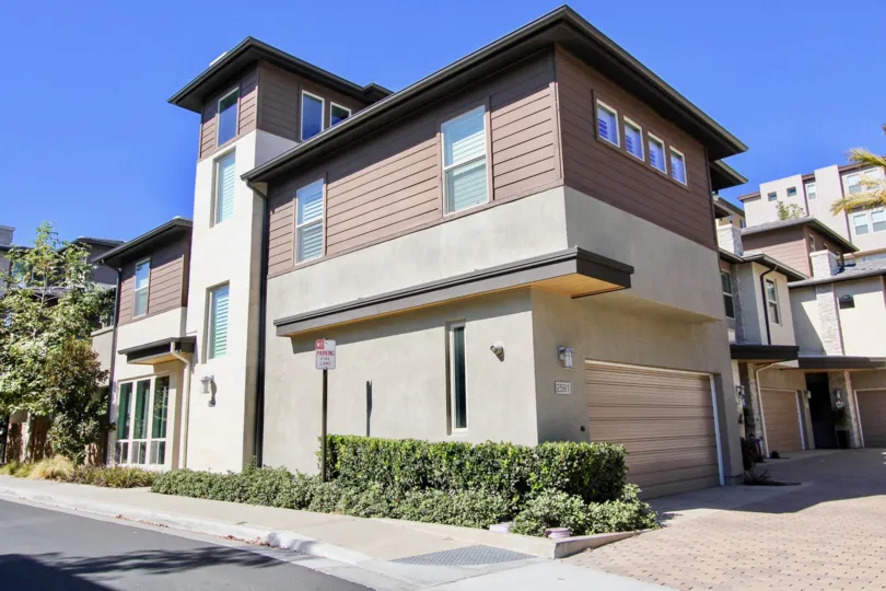 Frame and Focus  ,Mission Valley  ,California,off white and brown building,tree