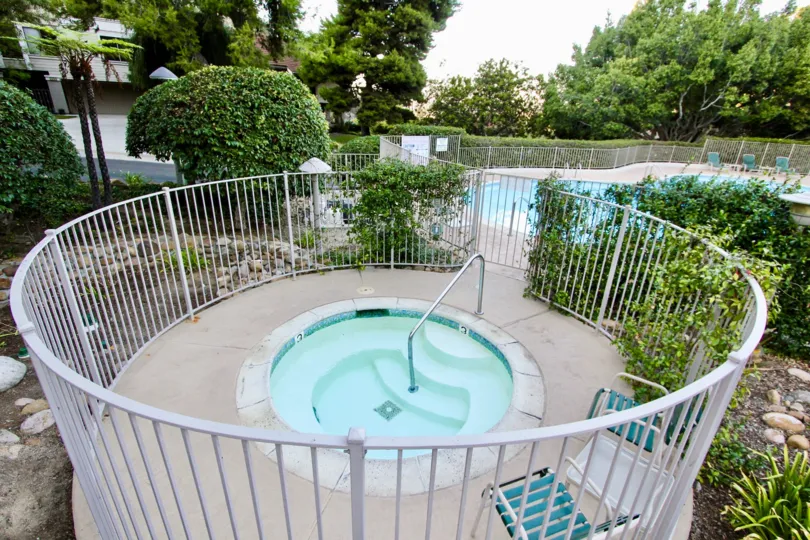 A lovely, small dipping pool in the Kensington Park Villas, connected to the larger pool