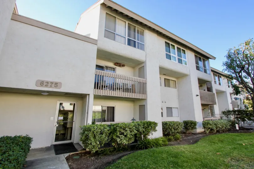 Mission Heights , Mission Valley  .California,building,blue sky