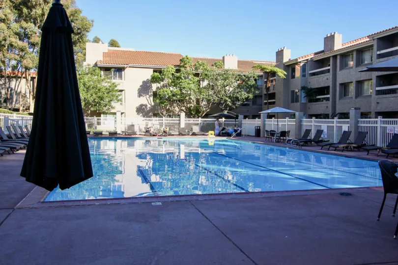 Beautiful large pool at Mission Ridge on a sunny day.