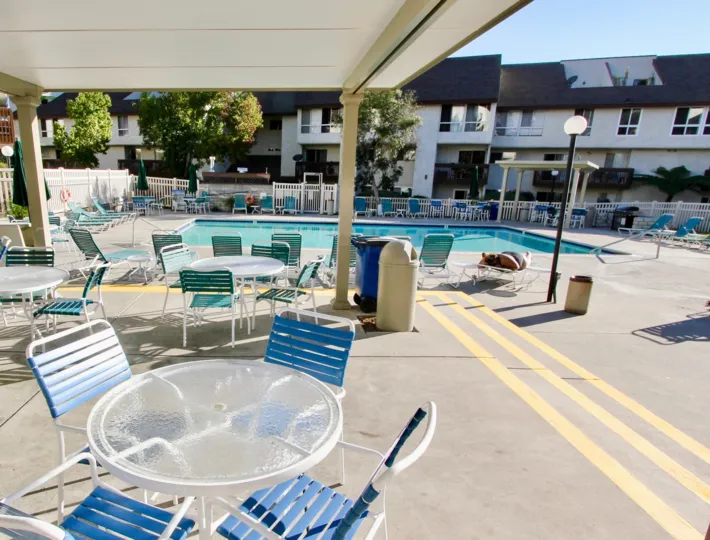 A sunny day at the pool at Mission Vedre in Mission Valley California.