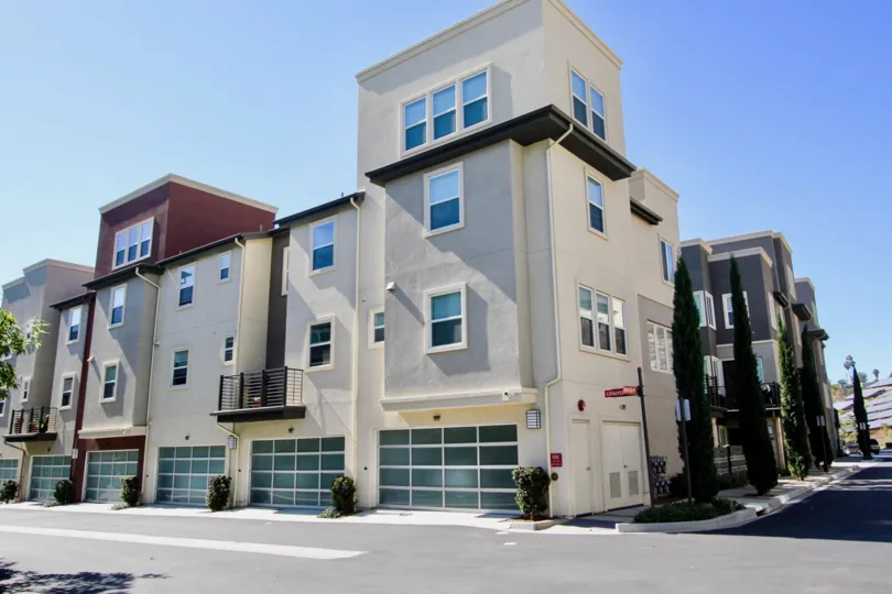 Several Connected properties with private garages at Skyloft at Origen