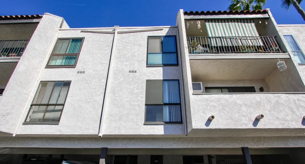 The Franciscan ,Mission Valley  ,California,rectangular windows,balcony