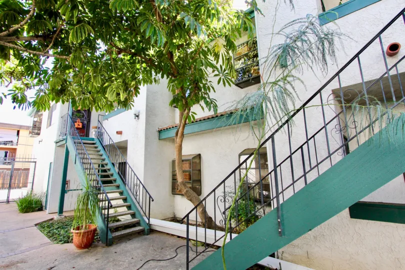 the 34th street villas is the enlarged house of the normal heights in ca