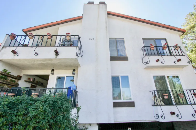 2123 casa monterey side view in normal heights california