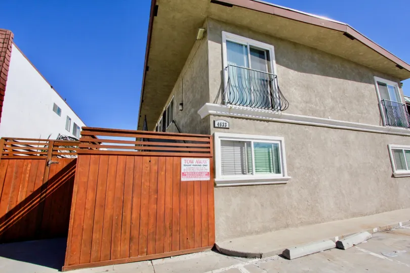 City Lights lights your vision with it's superior quality finish of it's building. Only in Normal Heights, California