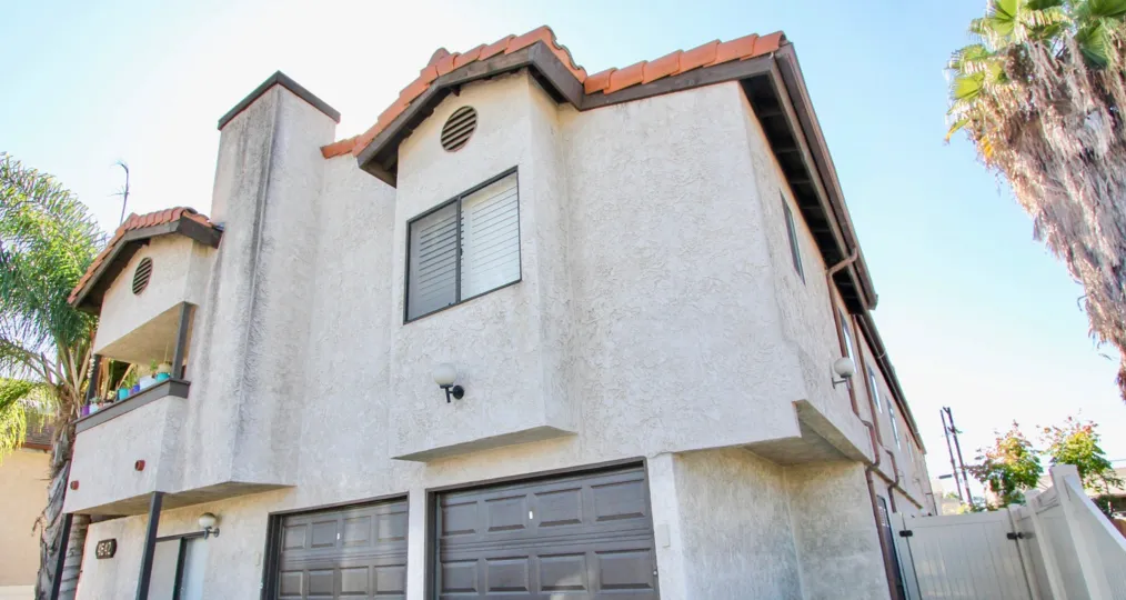 An Independent House with all eminities well furnished in Felton Manor of Normal Heights city shows modern Infrastructure