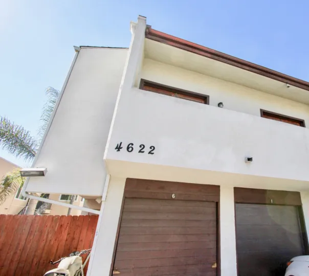 The address on the Felton Park Villas building