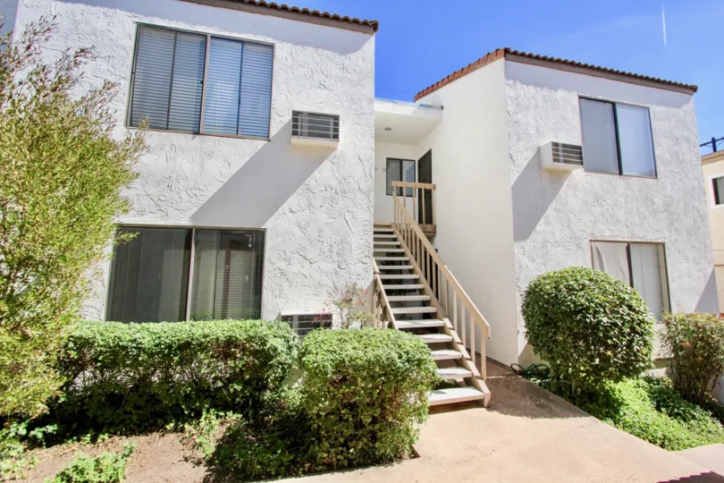 Clean an crisp white City: Norma with large windows to view the outside