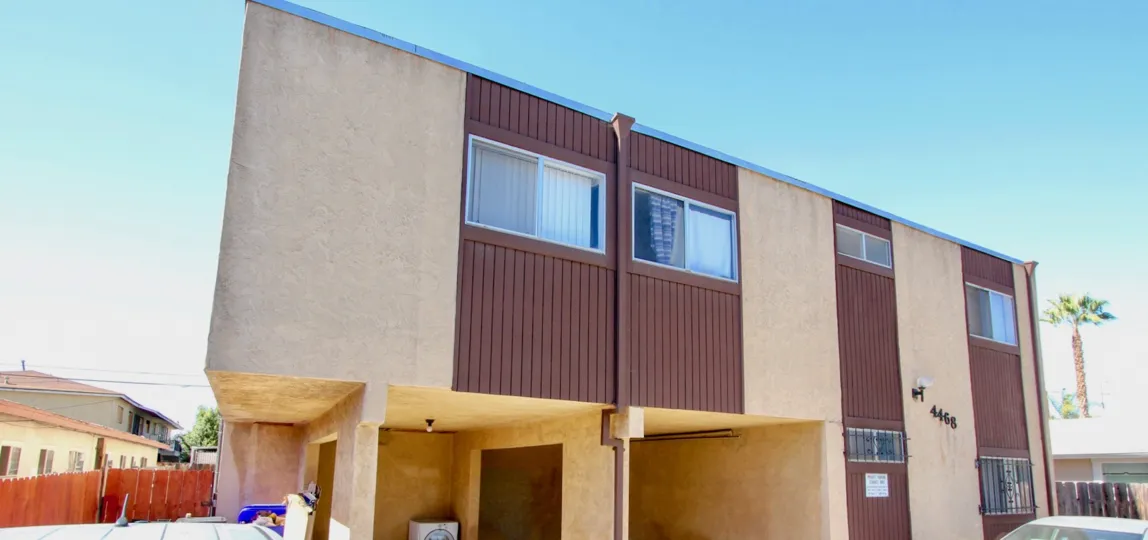An apartment building in Teralta Heights with carport