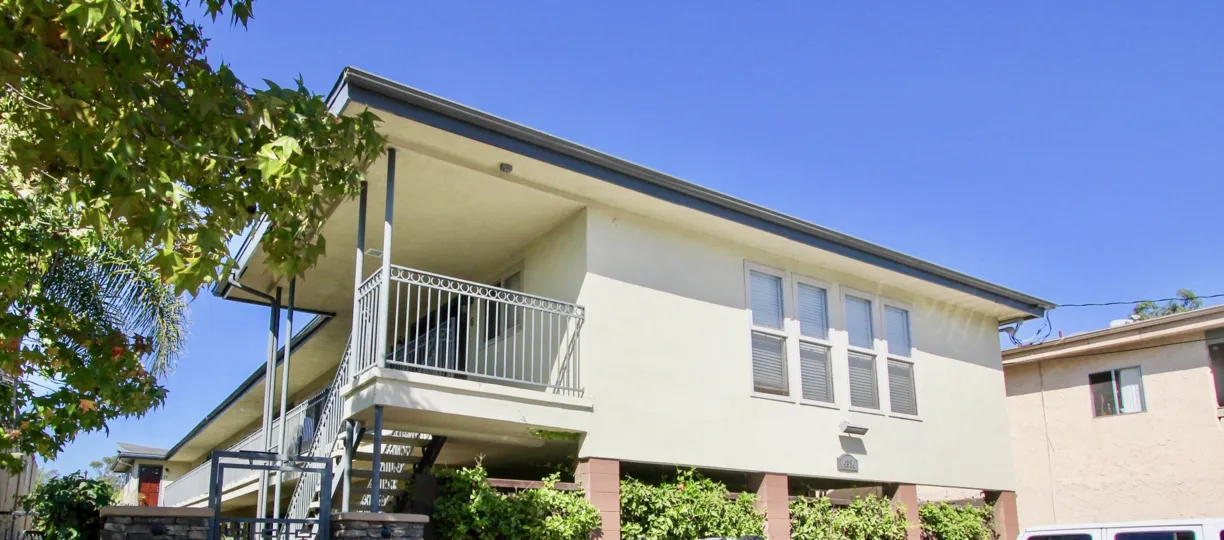 A sunny day in Normal Heights West Mountain View Condos