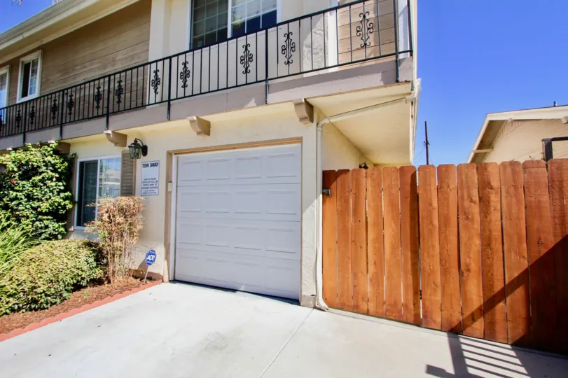 Closer view of Wilson Villas in Normal Height with it's Quality wooden gate in California