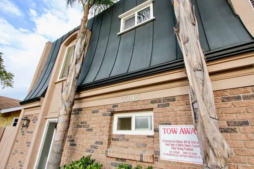A front view of a emmaculate apartment on 3345 29th Street in North Park, California.