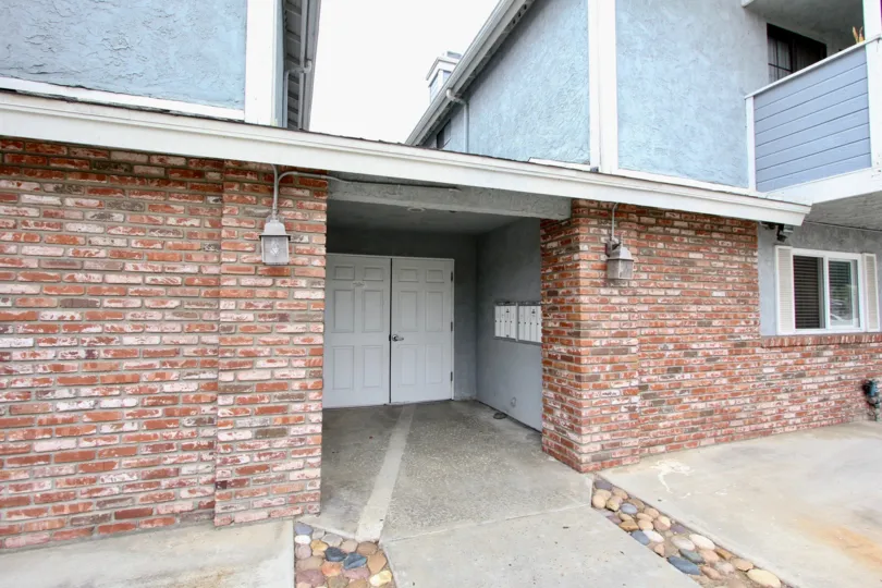 The house in the Arizona Park is built by Bricks at city North park