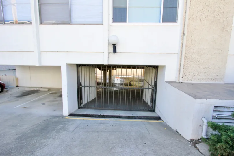 Horizon House,: North Park ,California,black gate,plants