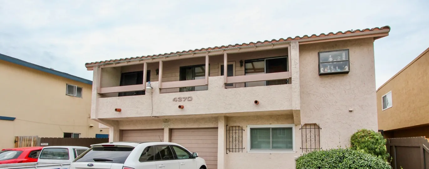 Parking near housing at Idaho Villas North in North Park California
