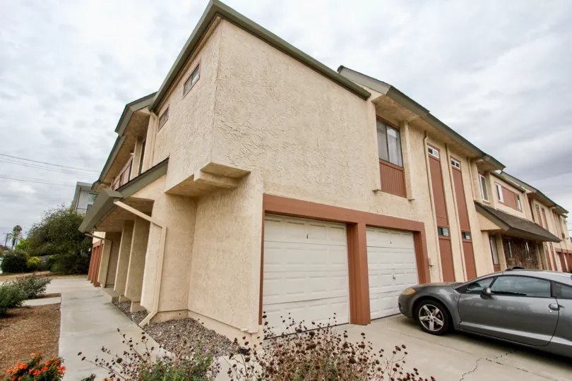 GORGEOUS light filled 2bd/2bath unit in a secure gated condo complex with rare 2 single car garages (one of them is oversized) in the heart of North Park. Walking distance to restaurants/breweries/coffee shops. Stainless steel refrigerator and stove. High
