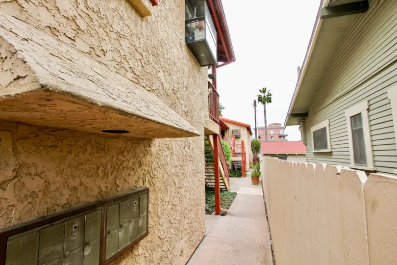 Community: Illinois Park Condos  City: North Park  State: California