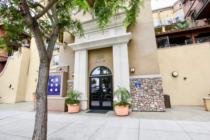La Boheme IN NORTH PARK ATTRACTIVE BUNGALOW COMFORTABLE STAYING PLACE PEACEFUL WHETHER CLEAN AREA