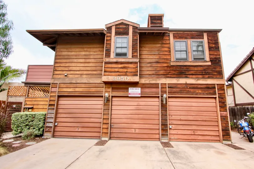 Louisiana Street , North Park  ,California, brown building,wooden
