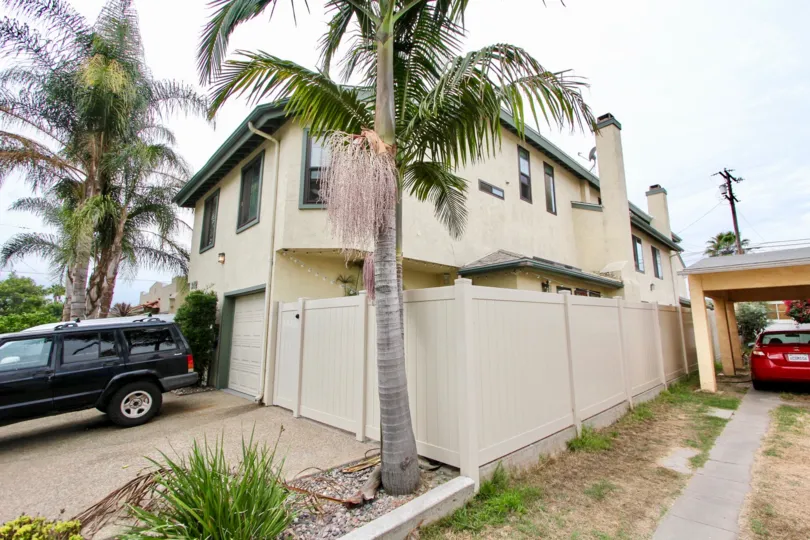 Beautiful white home in park Villas, North Park CA