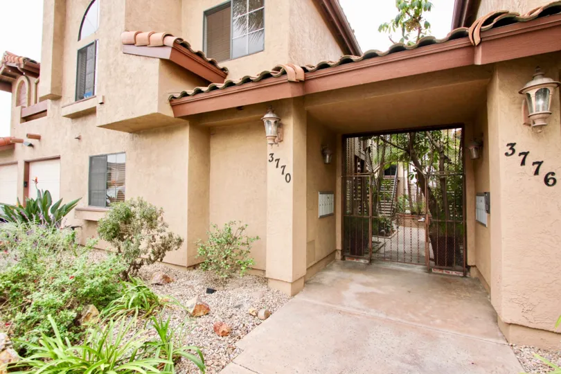 On Both sides of the entrance of the villa in Pershing Park villas marked with same number as 3776 with light