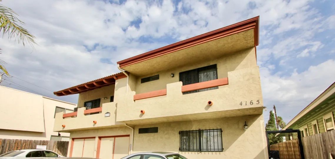 The lovely and economical Villa de 33rd apartments at North Park, CA