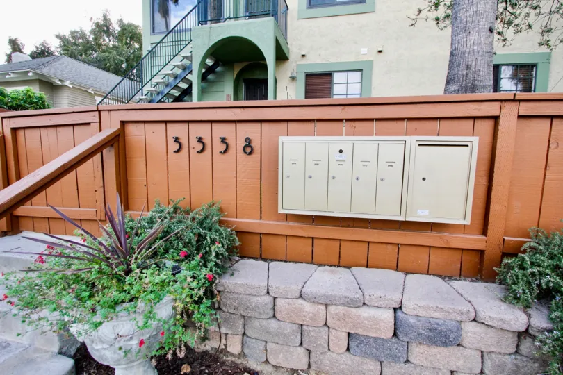 North Park’s residential neighborhoods feature elegant and varied architectural styles, including Craftsman, California bungalow, Spanish/Mission Revival and Mediterranean. Because many of the houses were designed by renowned designer David Owen Dryden, t