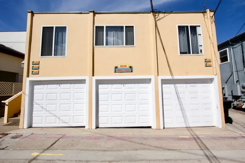 Building front view have white painted doors in Cliff House