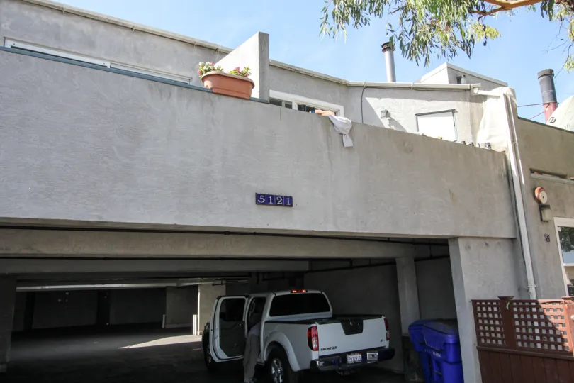 the park regent is a good parking area of the ocean beach in ca