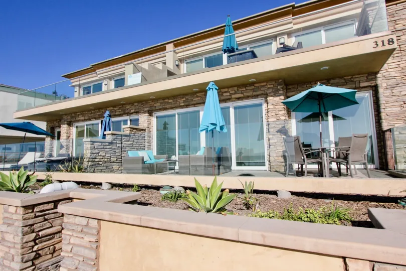 318 S the Strand Beautiful Edifice, Oceanside, California