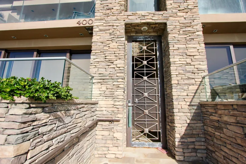 ALT="400 S The Strand Community at Oceanside in California"