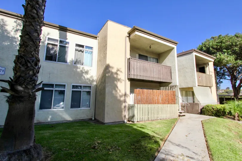 ALT="Arbor Hill Community at Oceanside in California"