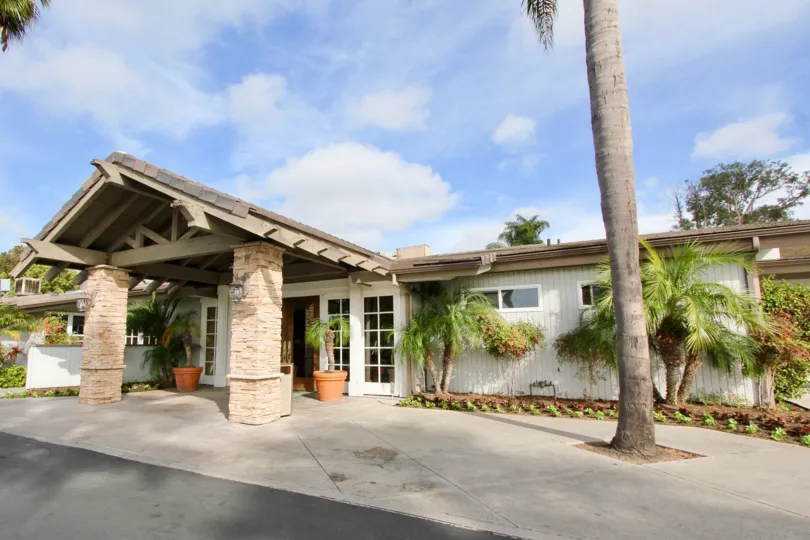 Camino Crest, Oceanside. California, clouds, blue sky