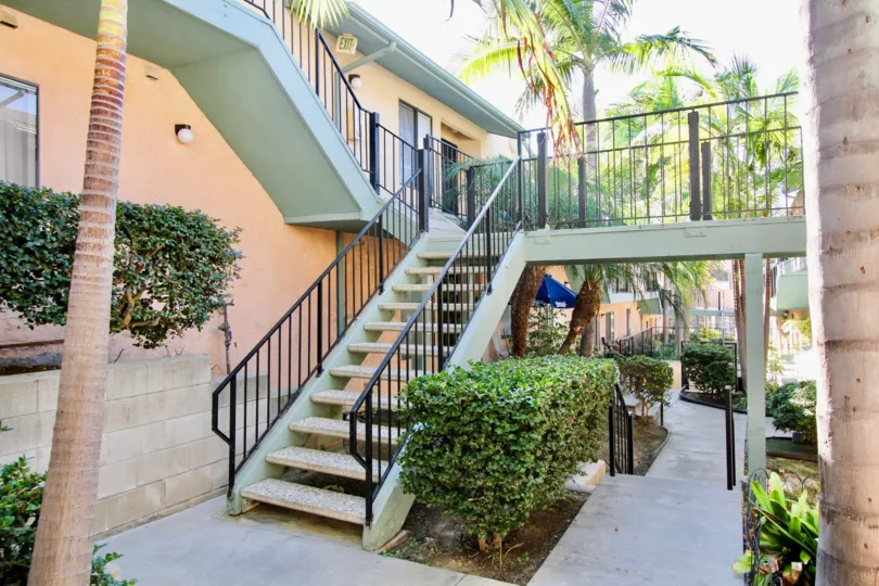 ALT="Canyon Grove Community at Oceanside in California"