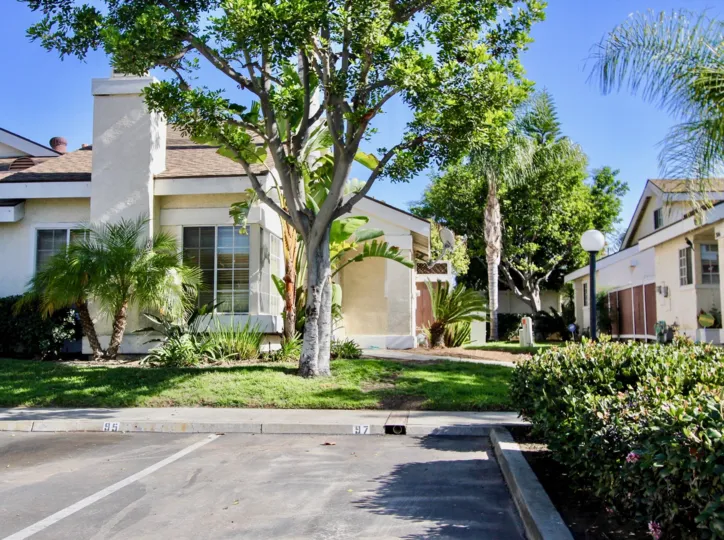 ALT="Carefree Village Community at Oceanside in California"
