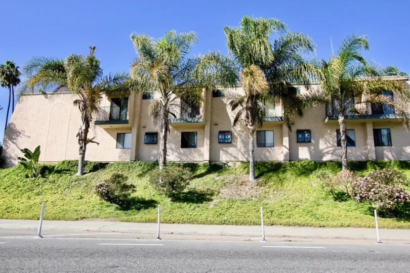 ALT="Casa Collado Community at Oceanside in California"