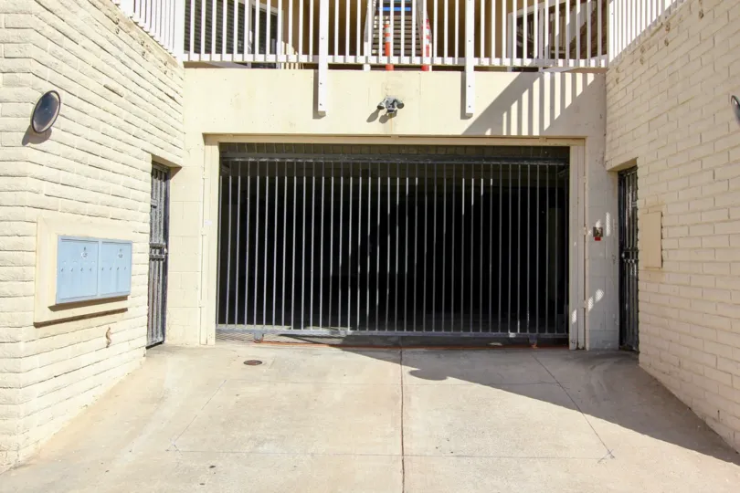 ALT="Casa Vallerta Community at Oceanside in California"