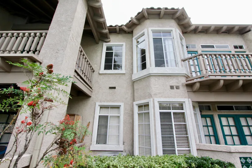 A side view of the Lomas De Oro complex in Oceanside CA