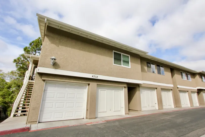 Group housing area with decent look and small ways to inside in Mission View.