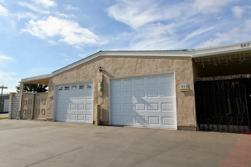 THE 843 HOUSE IN THE OCEANA SOUTH WITH STEEL GATE, PATHWAY.