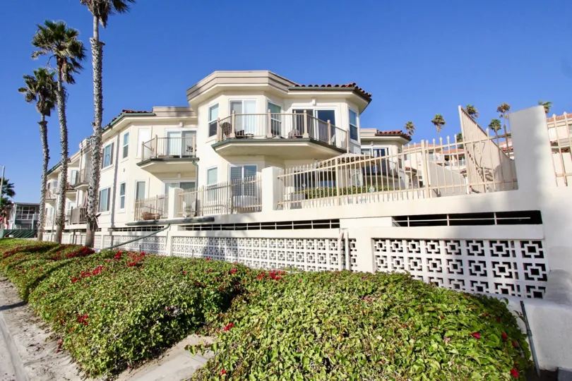 Sunny view of landscaped San Miguel, Oceanside, CA