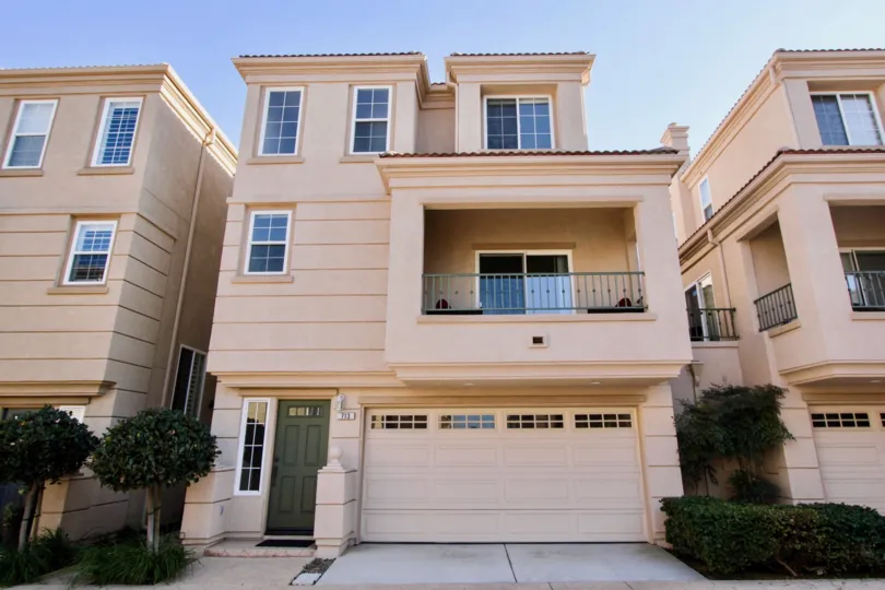 Beautiful sunny day overlook the large windows and patios at the Sea Breeze Beach Cottages.