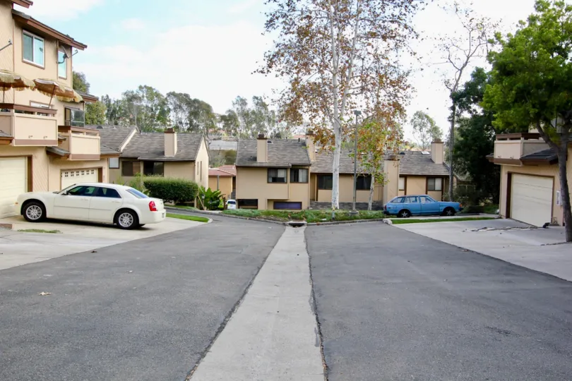 Street view of Woolands Ivy in Oceanside, California