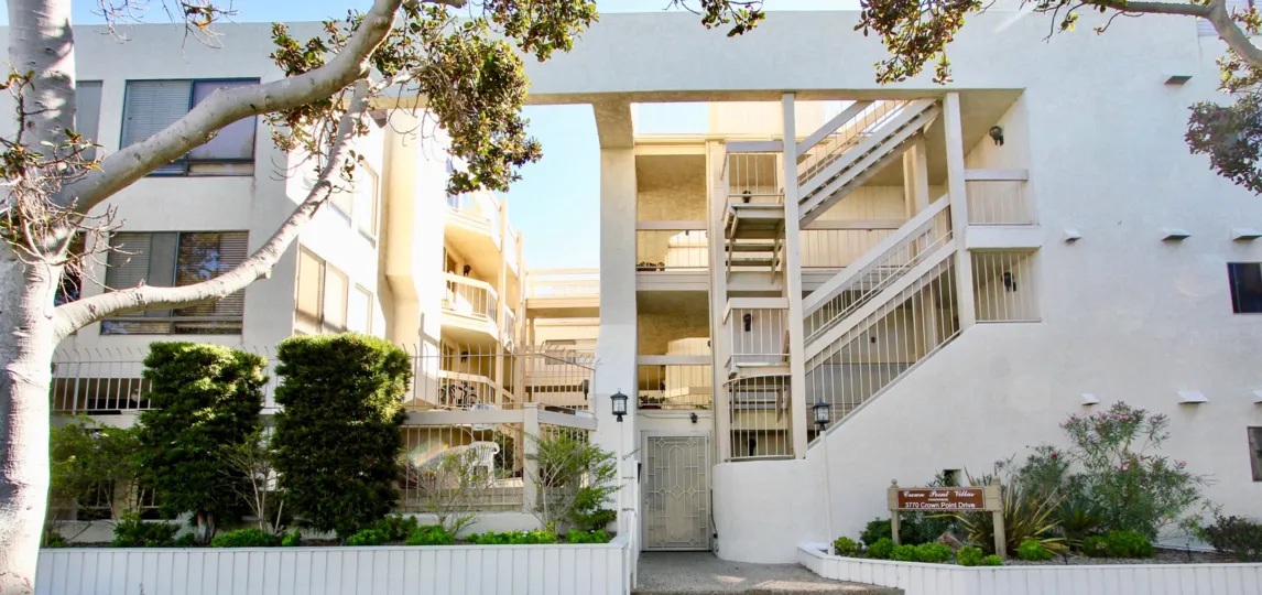 The well maintained community of 3770 Crown Point in Pacific Beach, California.