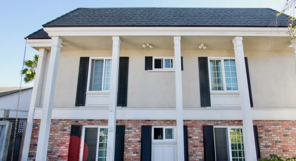 839 Sapphire Pacific Beach California Two-Story House