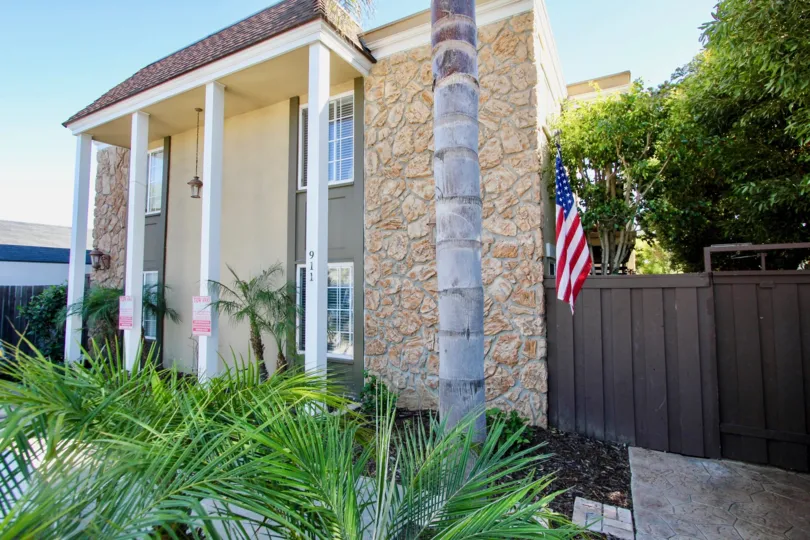 Beautiful Trees and plants in front of a villa in 911 Missouri of Pacific beach